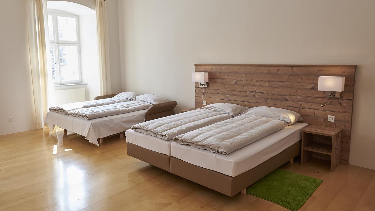 Klosterhotel Kreuz Mariastein Εξωτερικό φωτογραφία