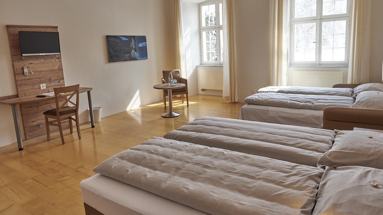 Klosterhotel Kreuz Mariastein Εξωτερικό φωτογραφία